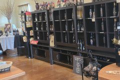 Black Willow Wines