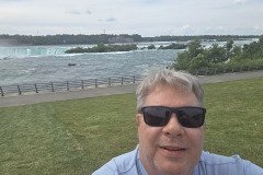 Selfie at Niaga Falls